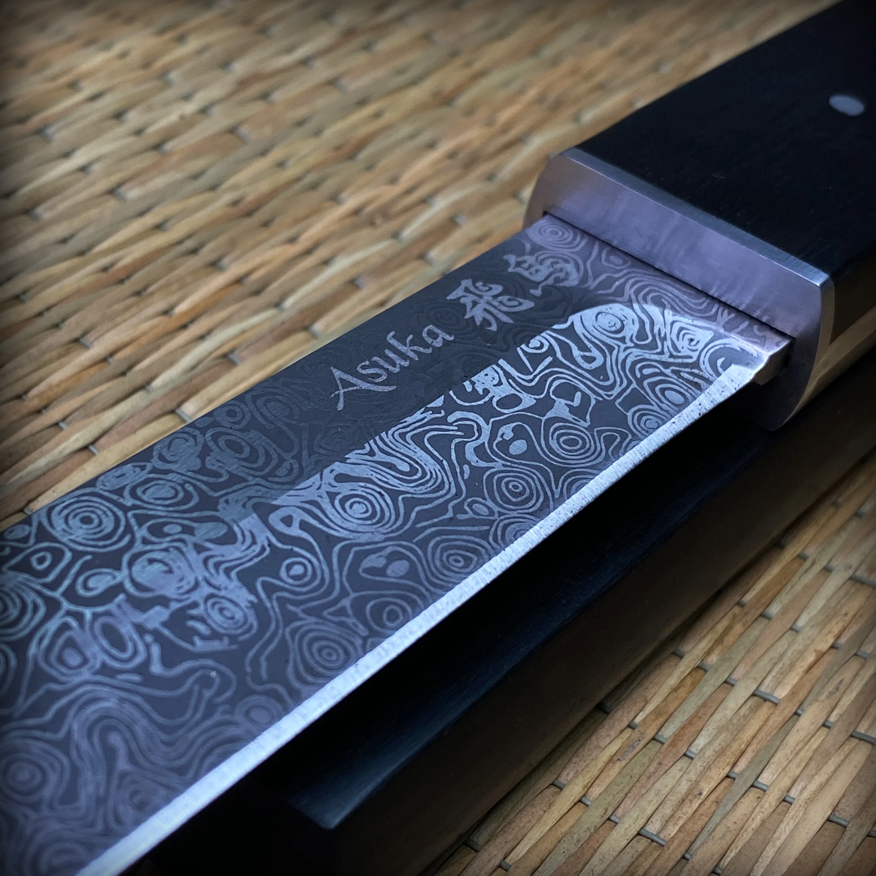 Asuka Modern Tanto with Damascus Pattern on Blade - Image 4
