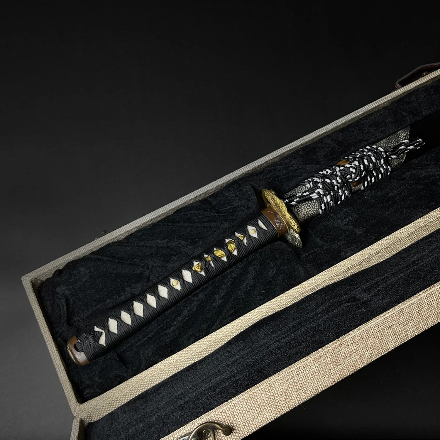 Koi™ Katana - Image 15