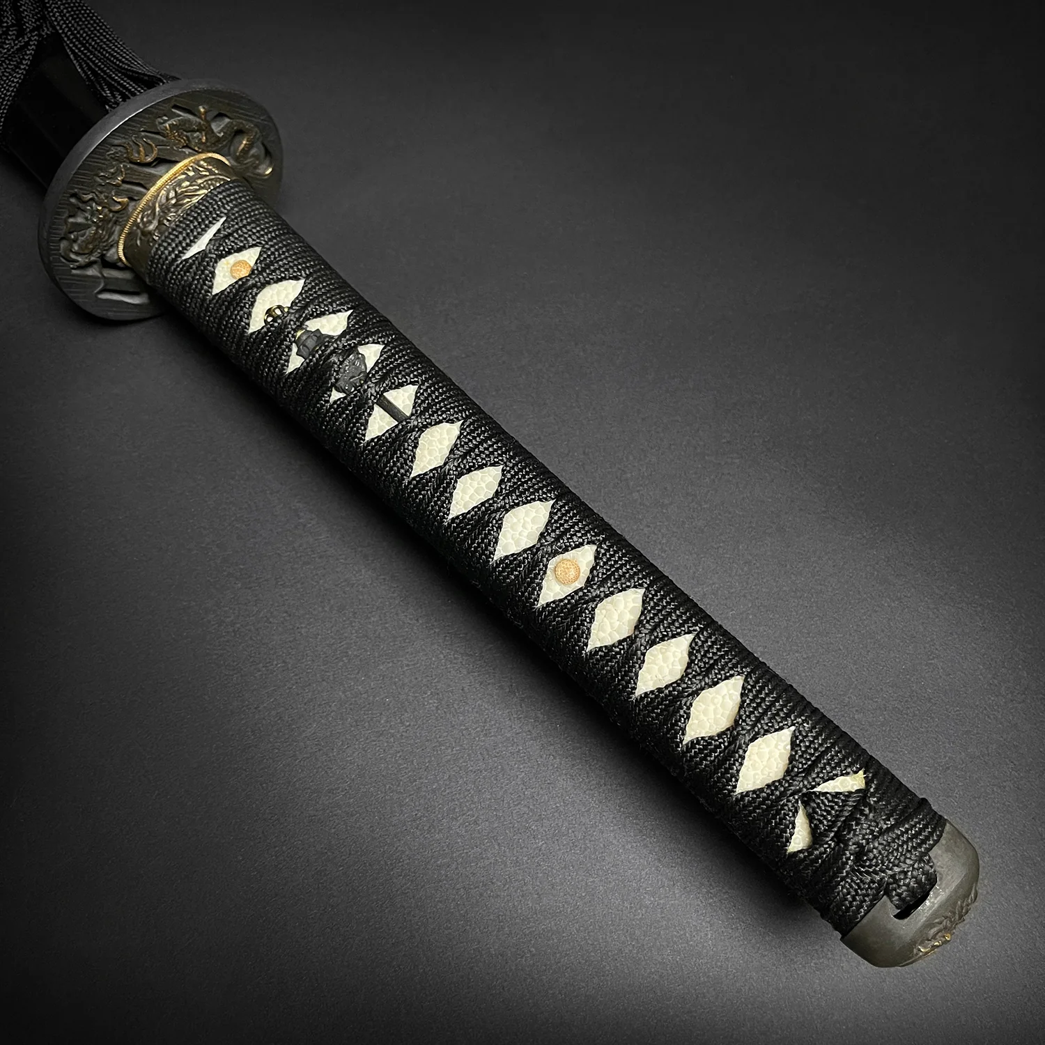 Musha “Black Pearl Dragon” Katana. - Image 7