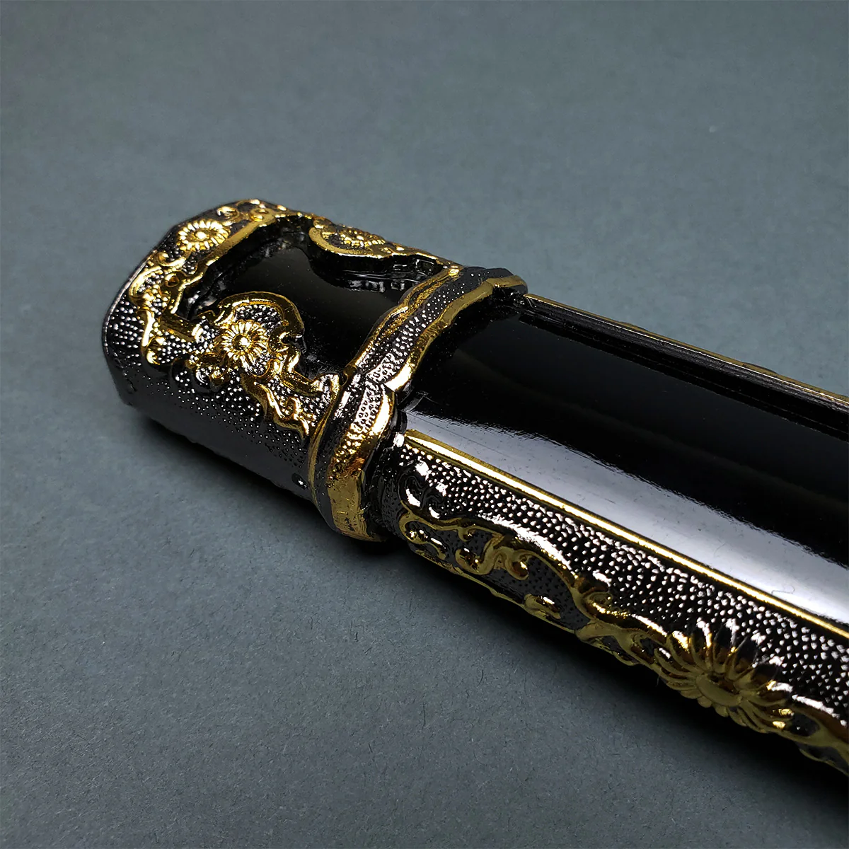 Musha Ceremonial Jintachi Katana (Black) - Image 3