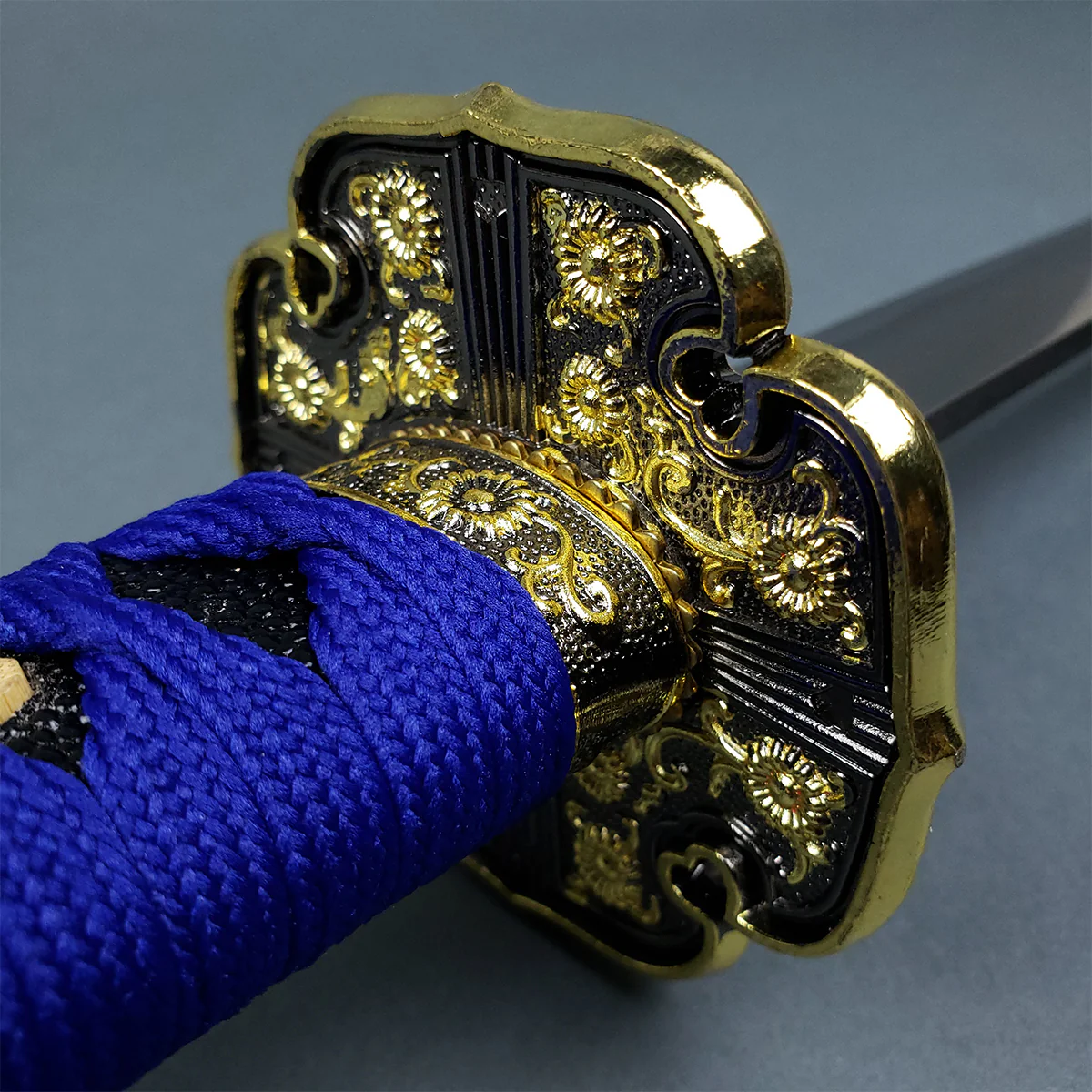 Musha Ceremonial Jintachi Katana (Blue) - Image 10