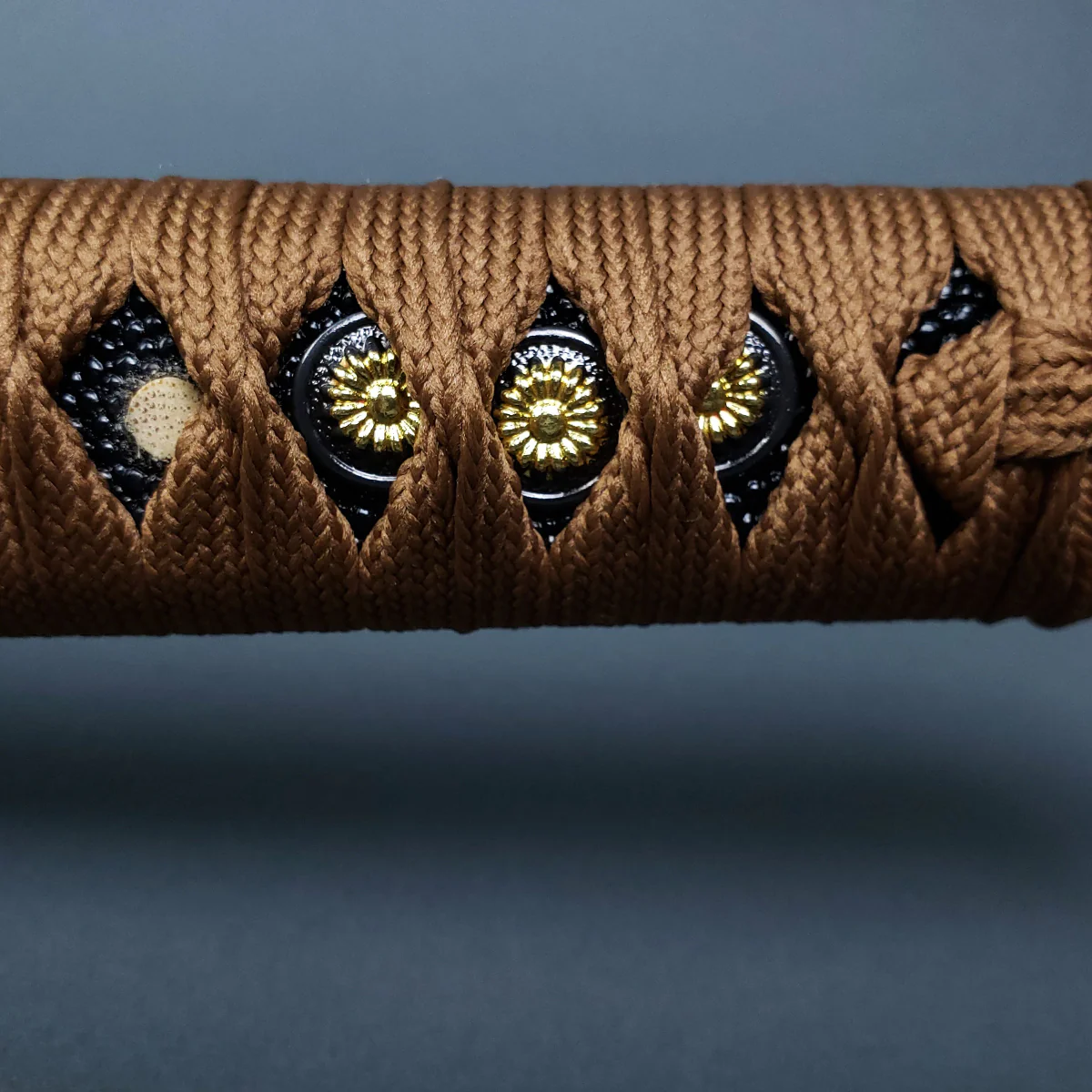 Musha Ceremonial Jintachi Katana (Gold) - Image 6