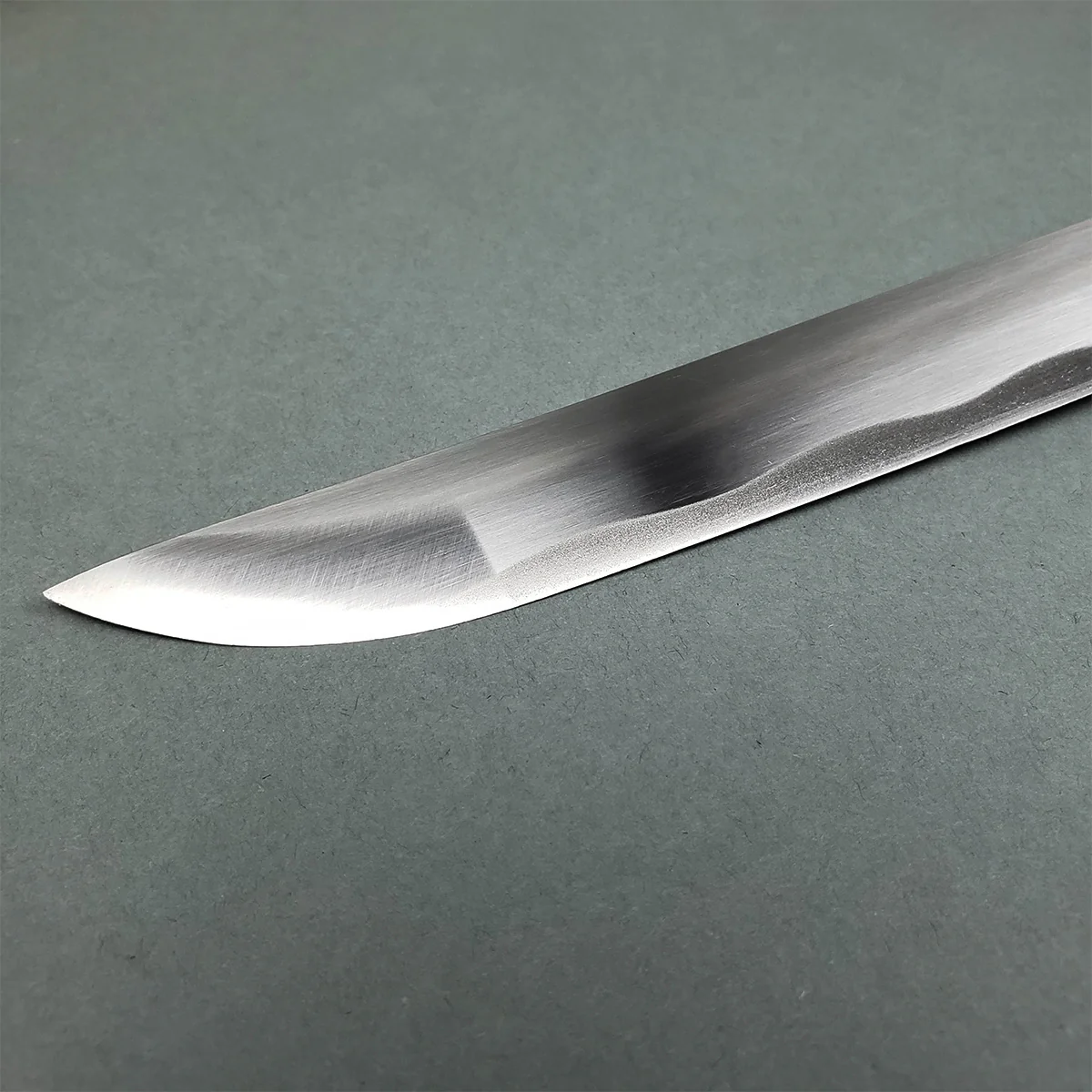Musha Ceremonial Jintachi Katana (Gold) - Image 9