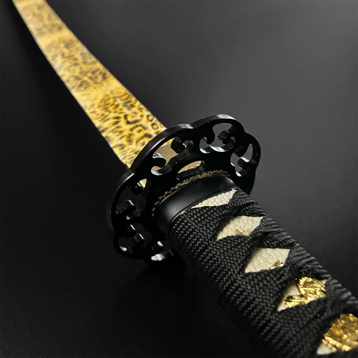 Musha "Hyou (ヒョウ)" Katana - Leopard-Print Samurai Sword - Image 4