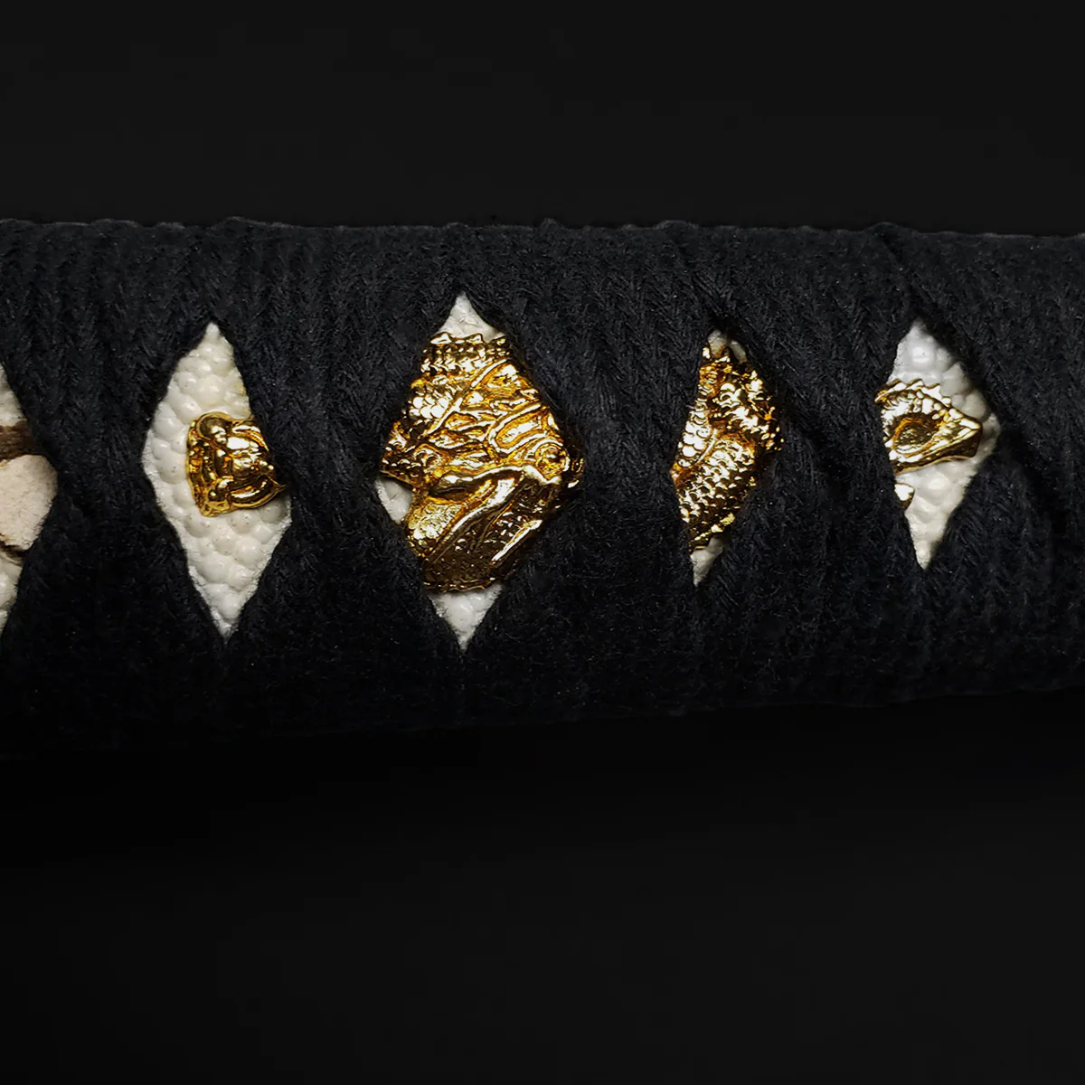 Musha "Golden Koi" Katana - Image 10