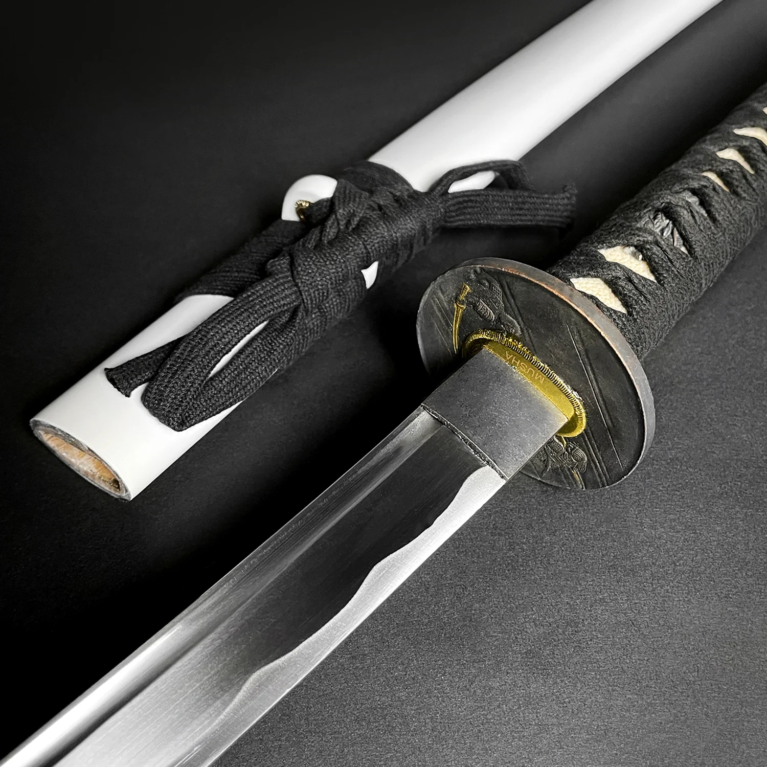 Musha "Oda Nobunaga" Katana (White)