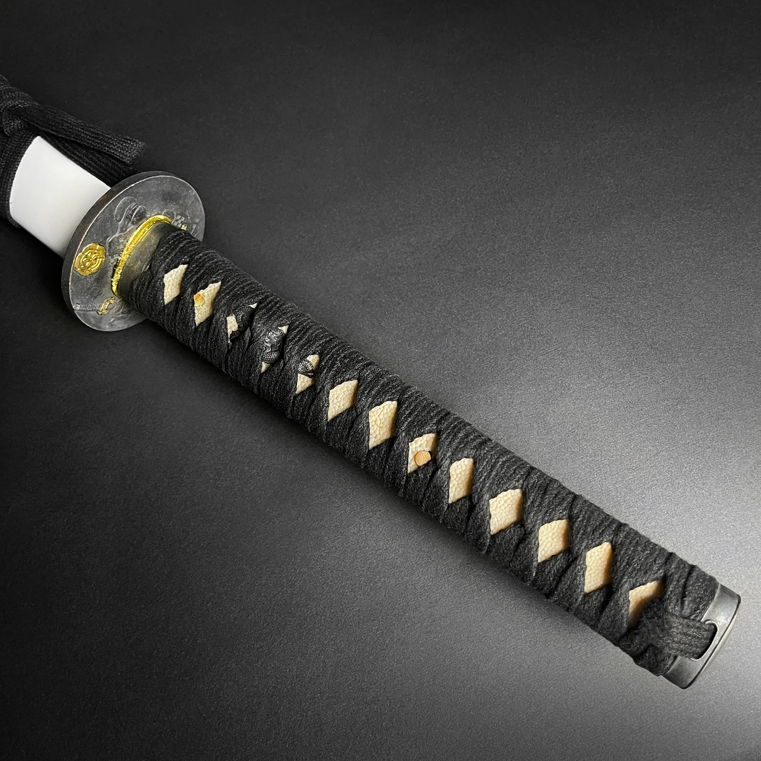 Musha "Oda Nobunaga" Katana (White) - Image 5