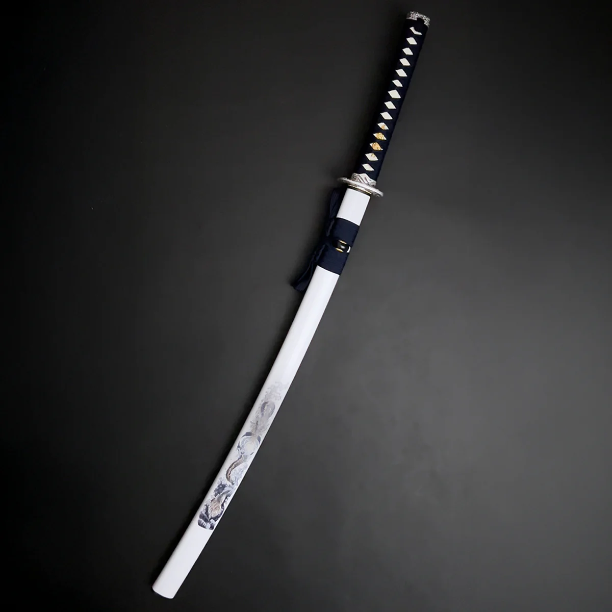 Musha White "Watatsumi" Katana - Image 3